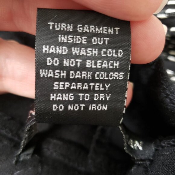 Lauren Michelle Womans Open Front Embroidered Cardigan Size 2X Black Artsy Layer - Picture 4 of 9